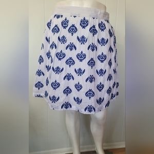 Lands End white cotton blue embroidered A-line knee length skirt, 18